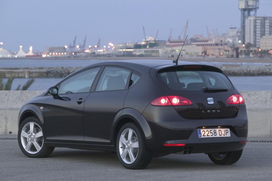  Seat Leon 2005 года  (фото 63 из 126)